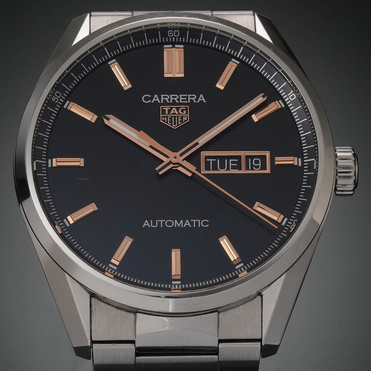 TAG Heuer(USED)태그호이어 까레라 데이데이트 WBN2013